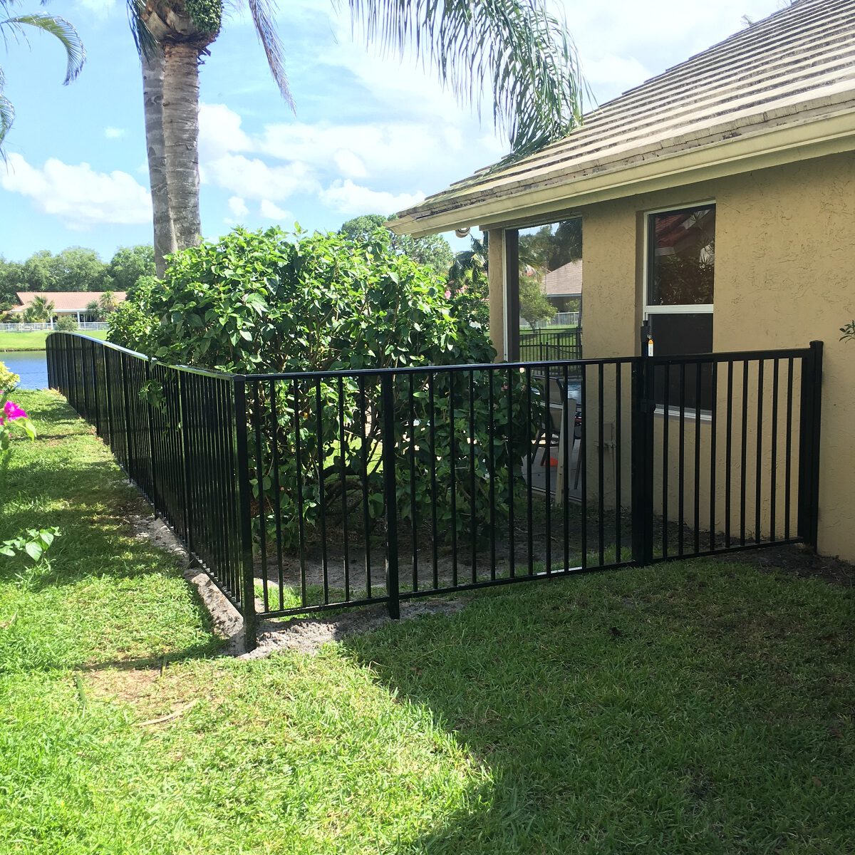 fencing contractors